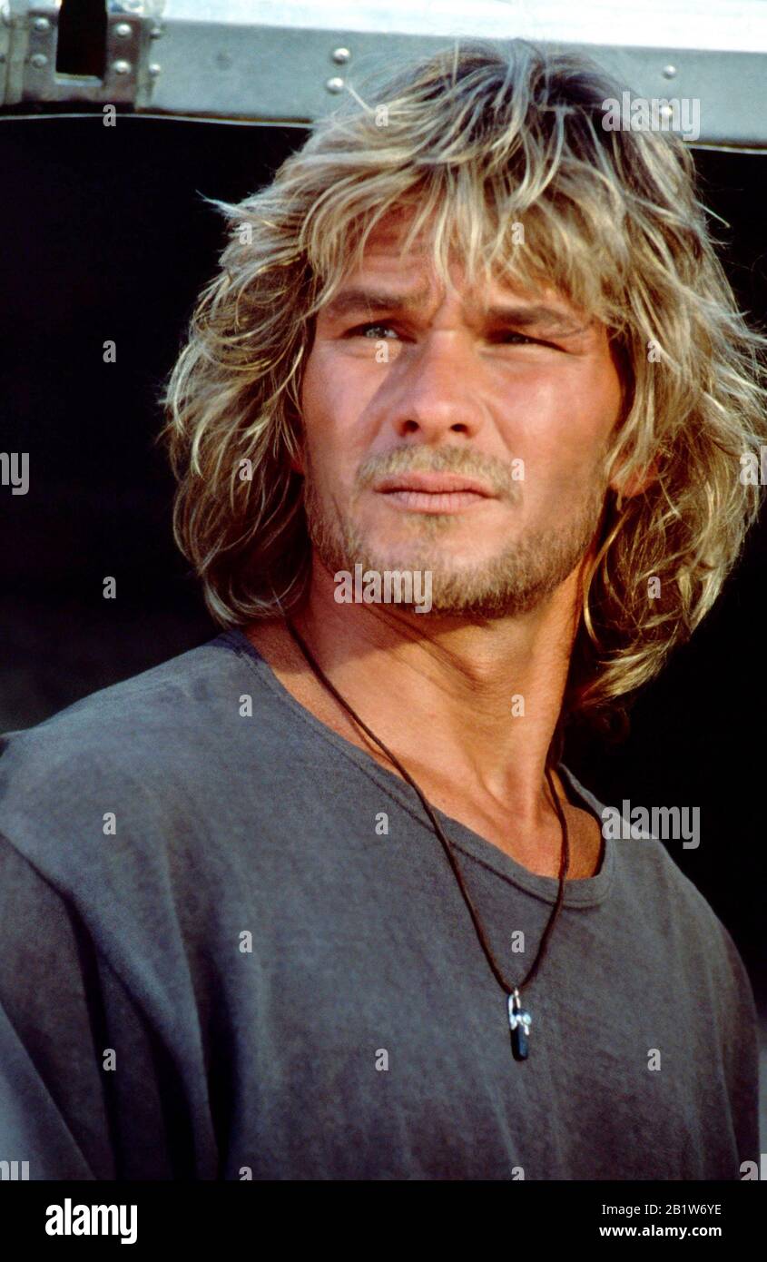 Patrick Swayze, 'Point Break' (1991) Photo Credit: Richard Foreman / 20th Century Fox / The Hollywood Archive  File Reference # 33962-297THA Stock Photo