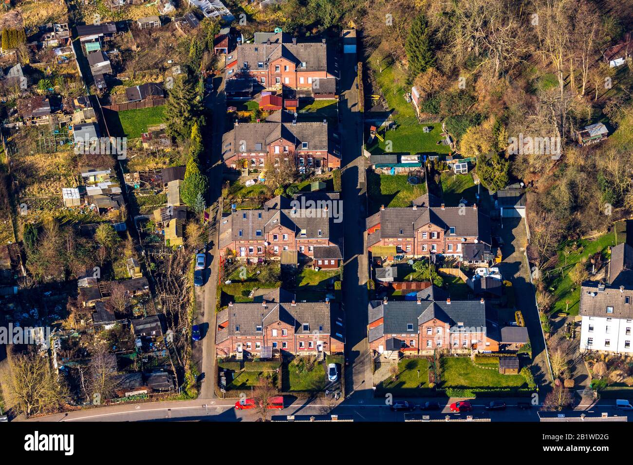 Aerial photograph, housing estate Am Ruhrort, terraced houses, workers' housing estate, colliery houses with front gardens, Dahlhausen, Bochum, Ruhr a Stock Photo