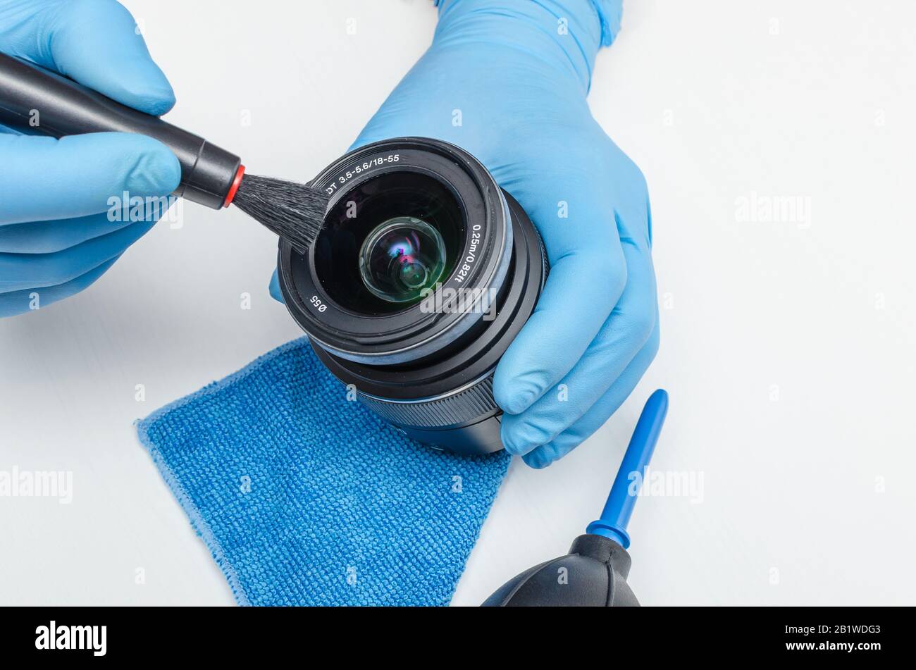 Cleaning kit aps c dslr cameras hires stock photography and images Alamy