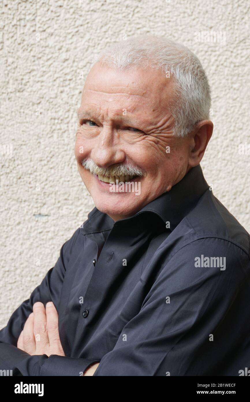 Виктор кулюхин актер фото