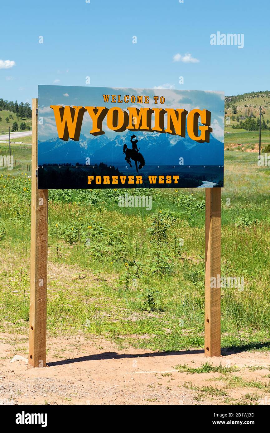 Welcome sign / stateline of Wyoming, USA Stock Photo