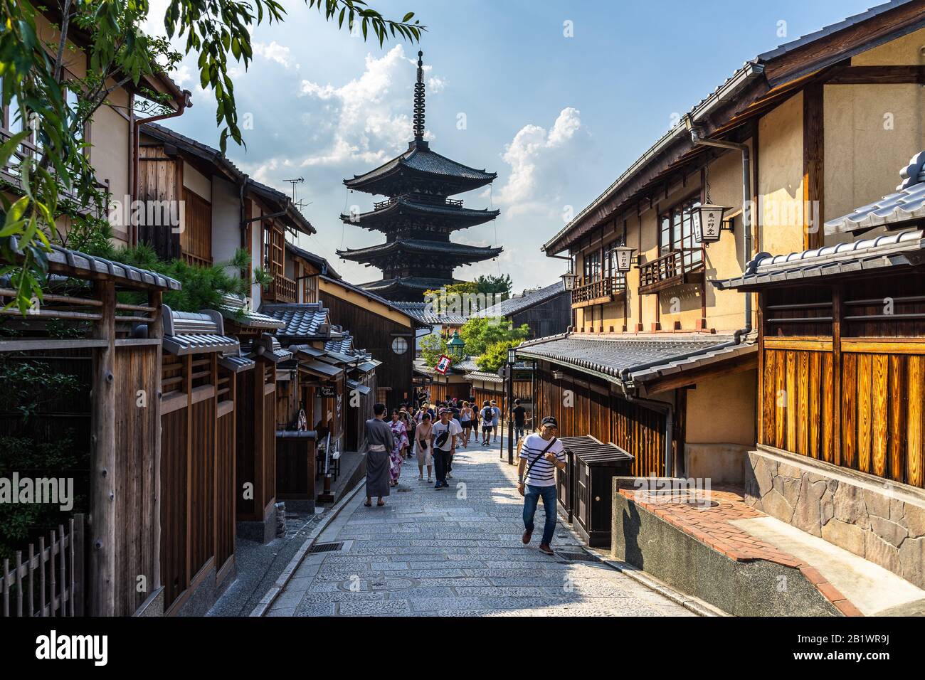 A street of Higashiyama, the most famous historic district of Kyoto with Yasaka pagoda in the background. Kyoto, Japan, August 18, 2019 Stock Photo