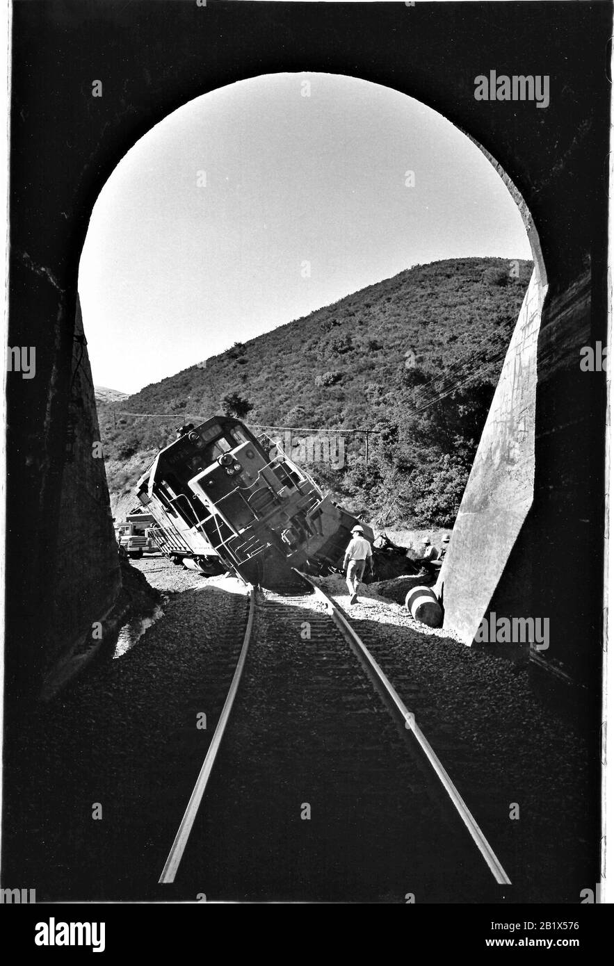 Train wreck at the entrance to tunnel in mountain grade near San Luis Obispo Stock Photo
