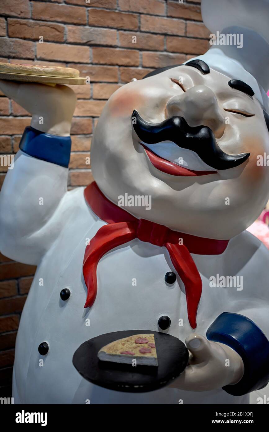 Italian chef statue hires stock photography and images Alamy
