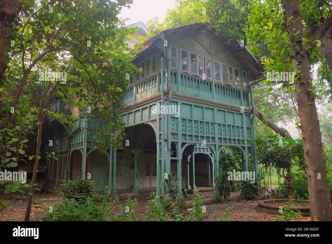 The wooden house, in which writer Rudyard Kipling was born in 1865,  standing in the grounds of Sir J. J. School of Art in Mumbai (Bombay),  India Stock Photo - Alamy