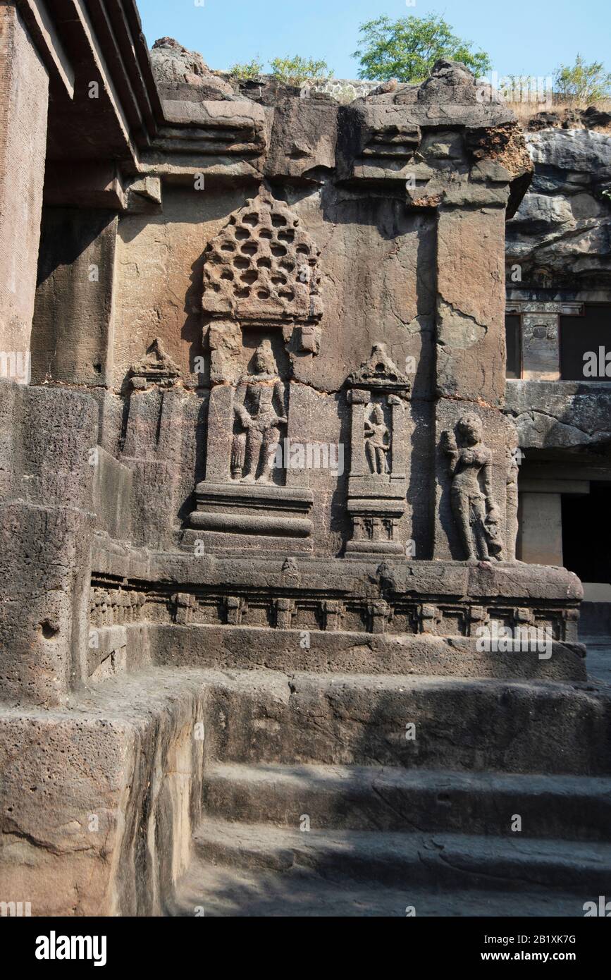 Ellora Caves, Aurangabad, Maharashtra, India Rock-cut cave temple No. 16 (Kailasa) showing divine Gods on the right. Stock Photo