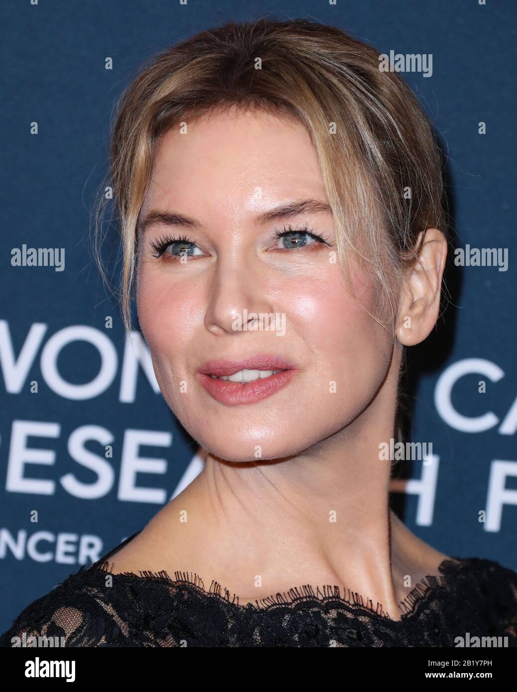 Beverly Hills, United States. 27th Feb, 2020. BEVERLY HILLS, LOS ANGELES, CALIFORNIA, USA - FEBRUARY 27: Actress Renee Zellweger arrives at The Women's Cancer Research Fund's An Unforgettable Evening Benefit Gala 2020 held at the Beverly Wilshire, A Four Seasons Hotel on February 27, 2020 in Beverly Hills, Los Angeles, California, United States. (Photo by Xavier Collin/Image Press Agency) Credit: Image Press Agency/Alamy Live News Stock Photo