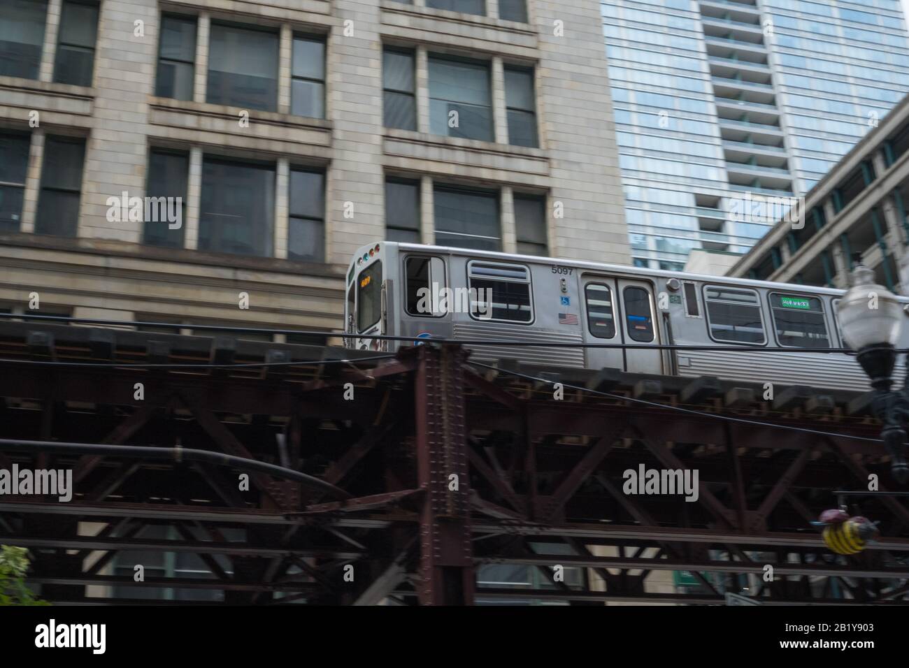 Elevated subway train, N Wabash Avenue, Chicago, Illinois Stock Photo