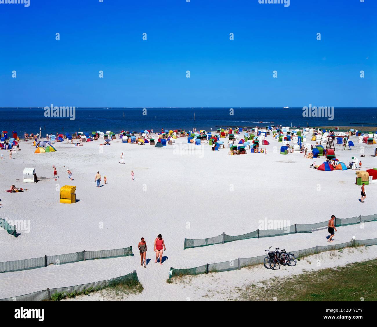 Neuharlingersiel beach hires stock photography and images Alamy