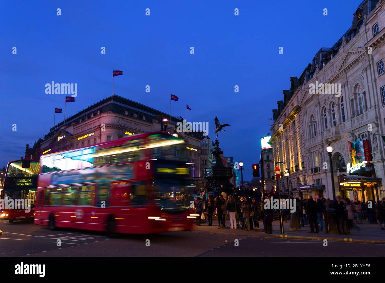 London bus night nite blur hi-res stock photography and images - Alamy