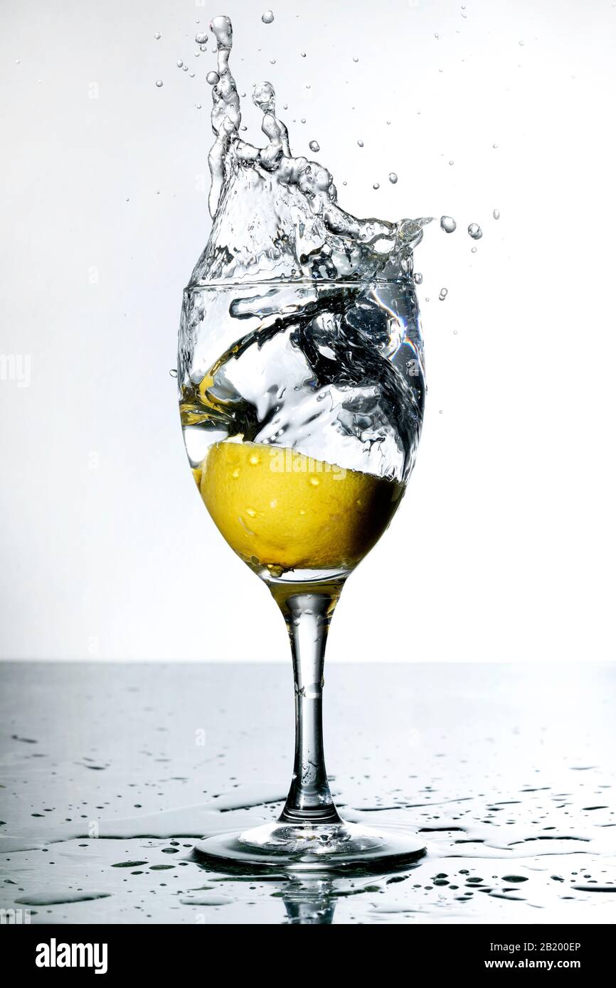 half zip running top mens