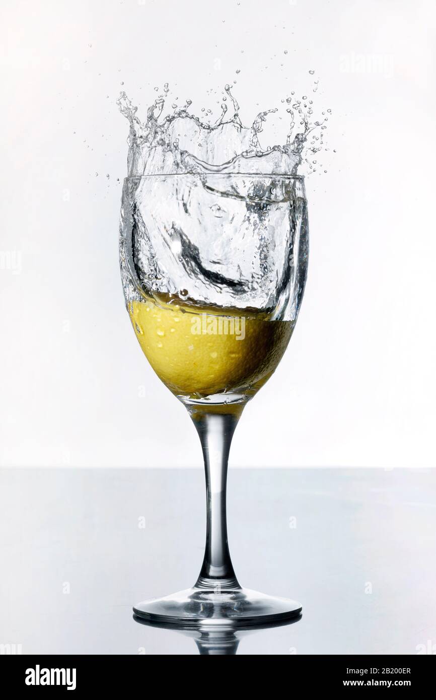 half zip running top mens