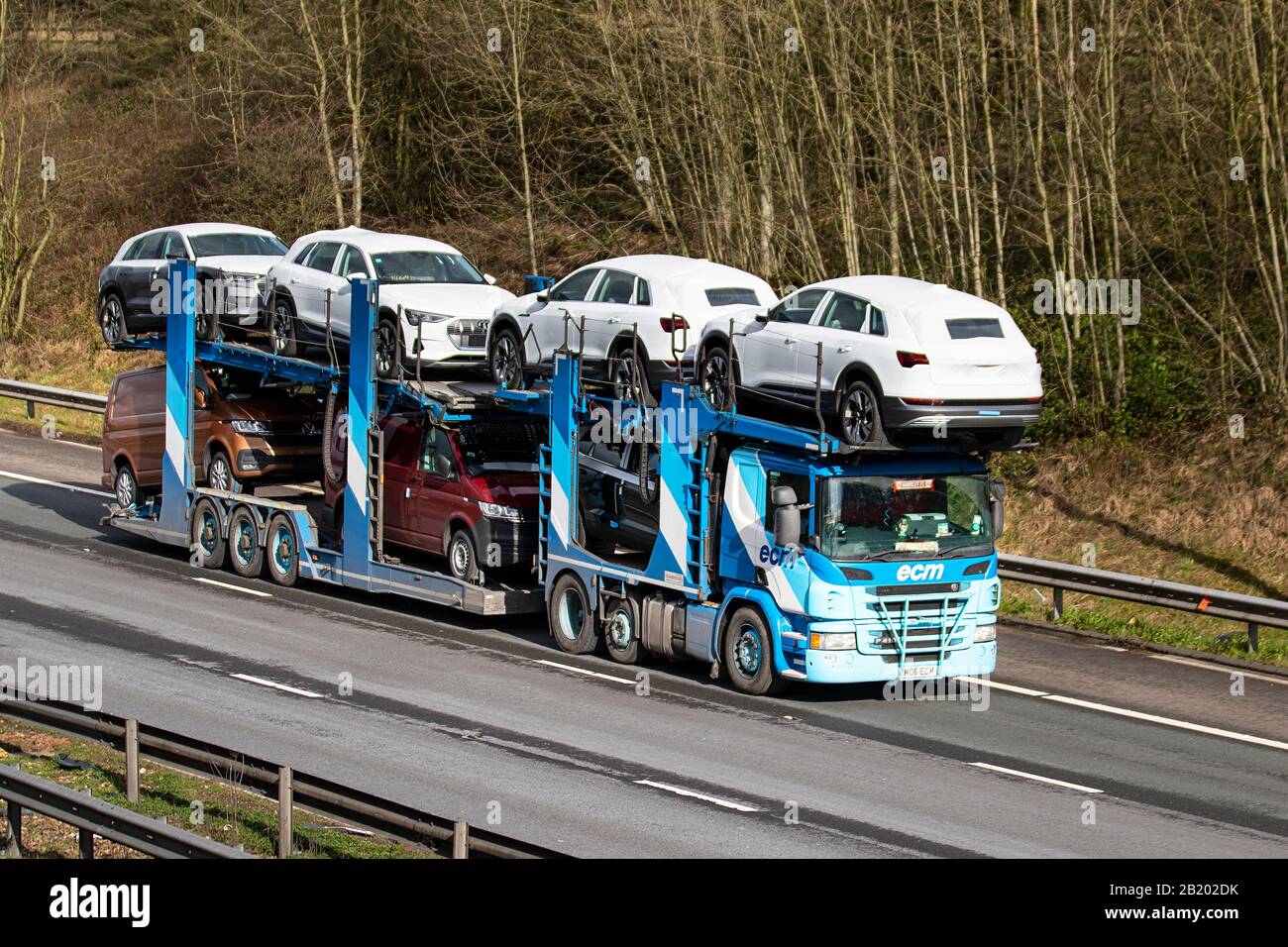 Ecm vehicle delivery service ltd hires stock photography and images