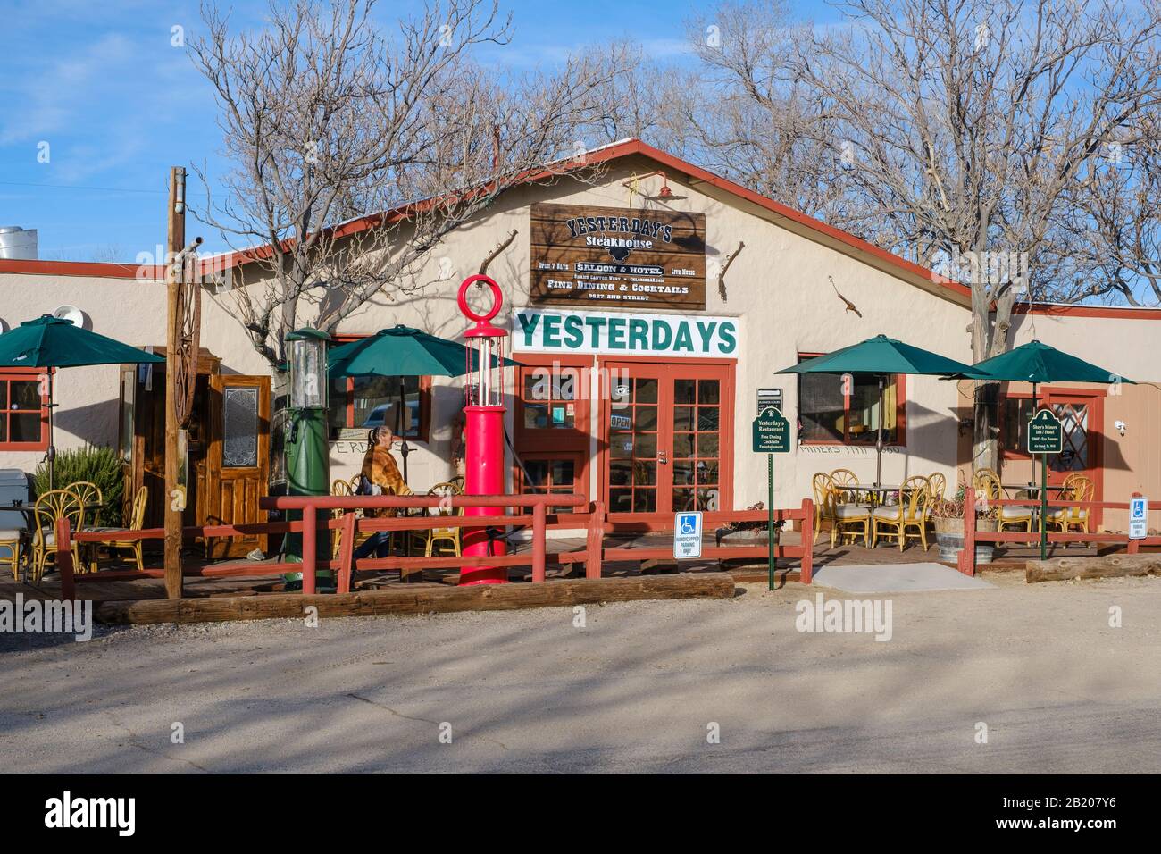 Shep's Miners Inn & Yesterdays Restaurant, Chloride, Arizona, 86431, USA. The oldest continuously inhabited mining town in United States, Stock Photo