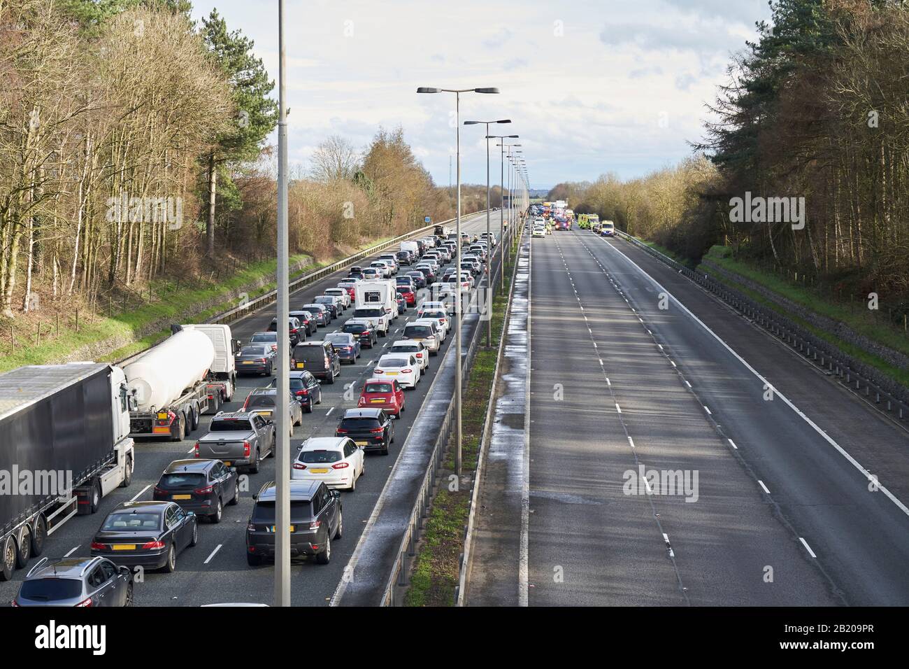Empty motorway services hi-res stock photography and images - Alamy