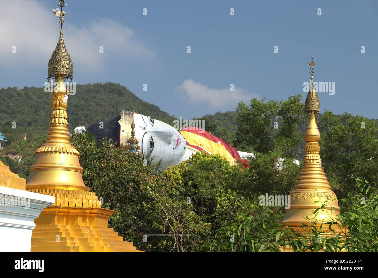 Win Sein Taw Ya, world's largest reclining Buddha, Myanmar Stock Photo