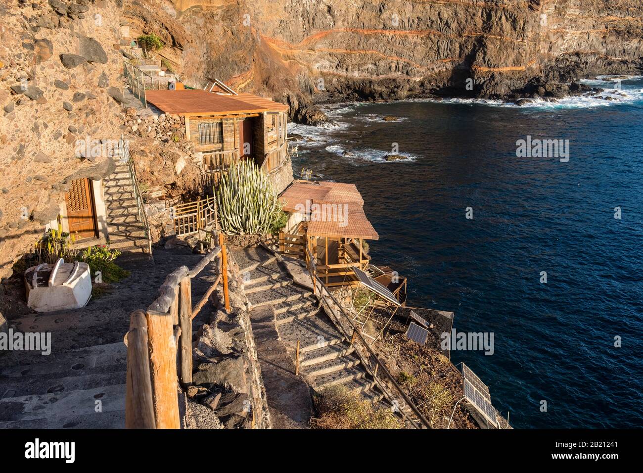 Cave dwelling on the cliffs near Puntagorda, Puerto de Puntagorda, Atlantic Ocean, La Palma, Canary Islands, Canary Islands, Spain Stock Photo