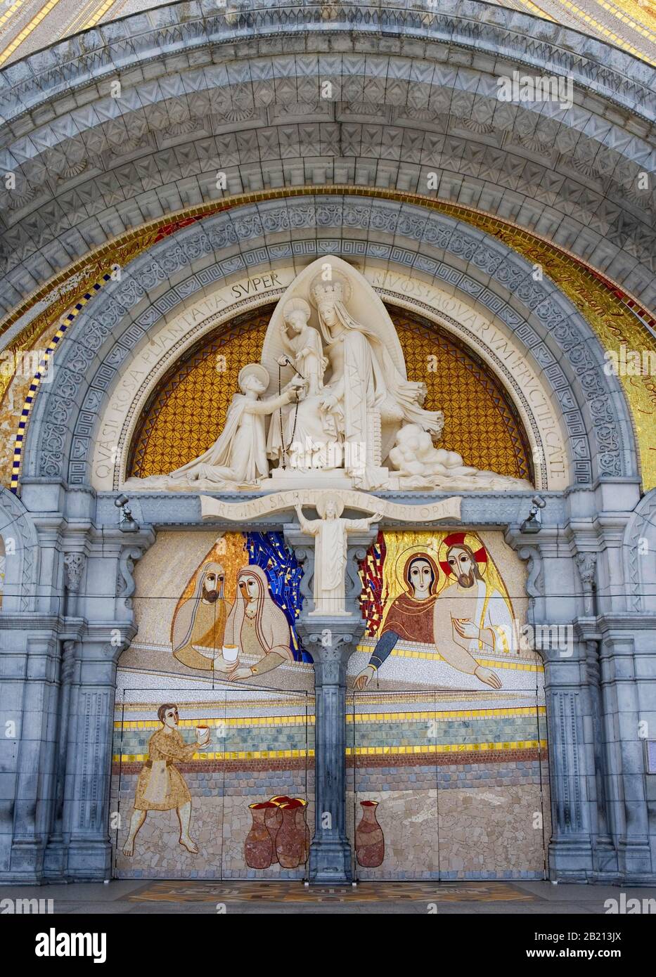 Sanctuary, entrance portal to the Basilica of the Rosary and Basilica of the Immaculate Conception, Lourdes, Hautes Pyrenees, France Stock Photo