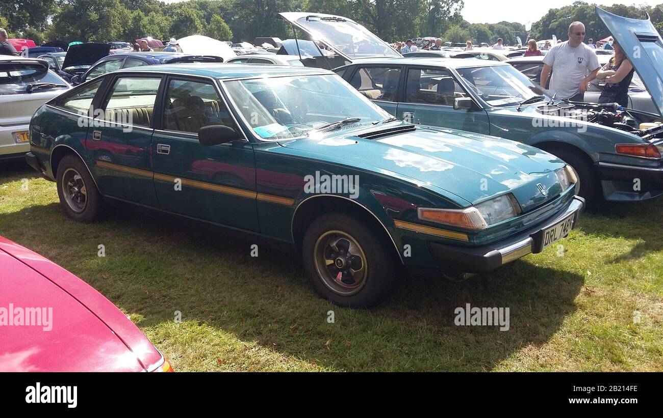 Rover sd1 v8 hi-res stock photography and images - Alamy