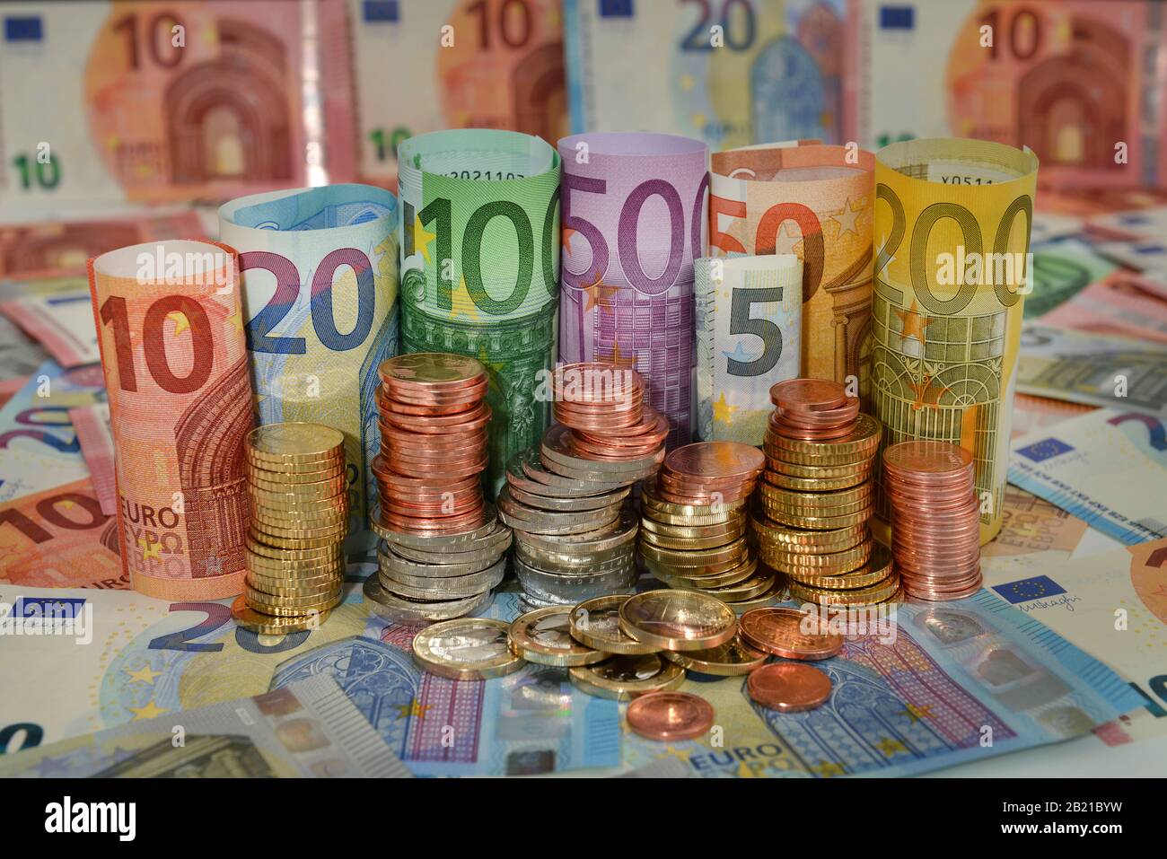 Centmuenzen, Euromuenzen, Euroscheine Stock Photo