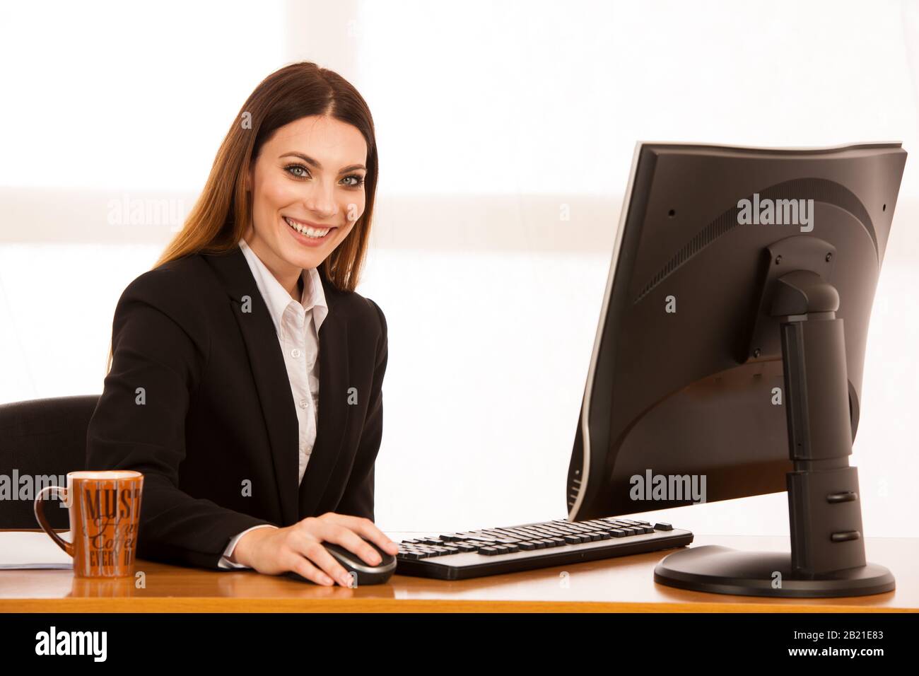 Pretty caucasian business woman works hi-res stock photography and ...