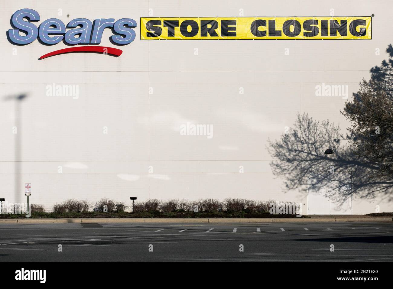 A 'Store Closing' outside of a soon to be closed Sears retail store
