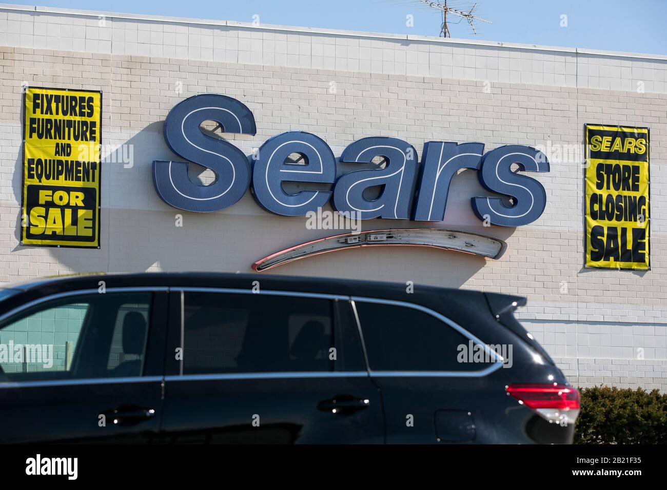 A 'Store Closing' outside of a soon to be closed Sears retail store