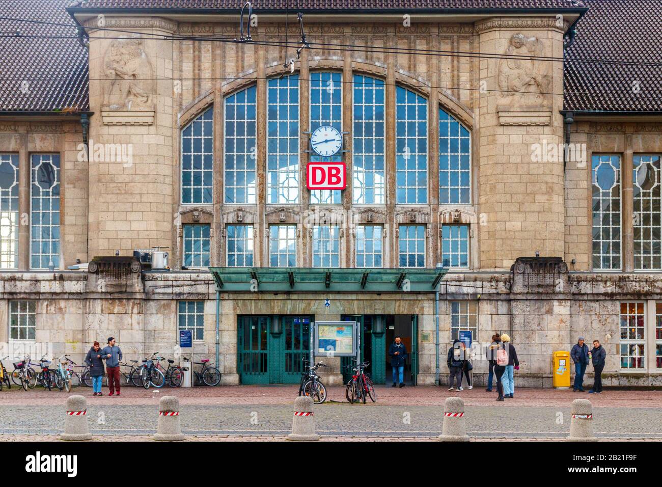 Frontal view of the Darmstadt Hauptbahnhof (Main Railway Station) facade. The station is built in Art Nouveau architectural style. Germany. Stock Photo