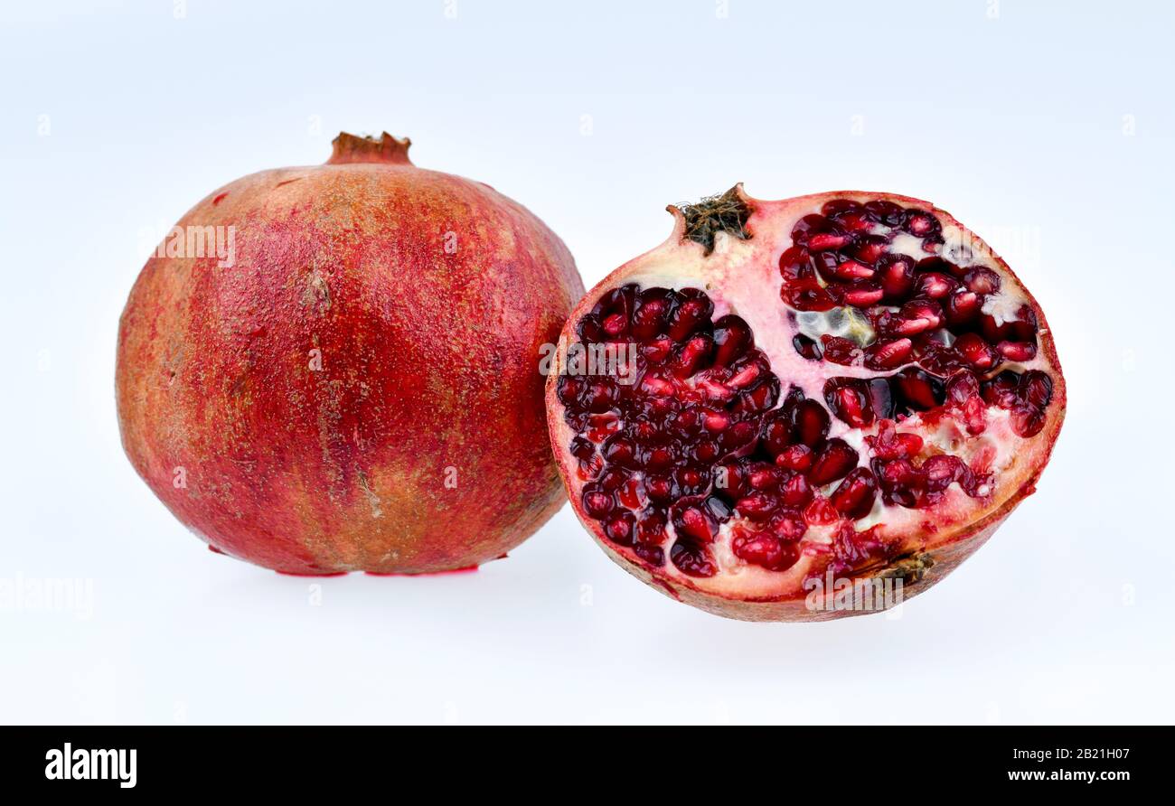 Granatapfel (Punica granatum), Studioaufnahme Stock Photo