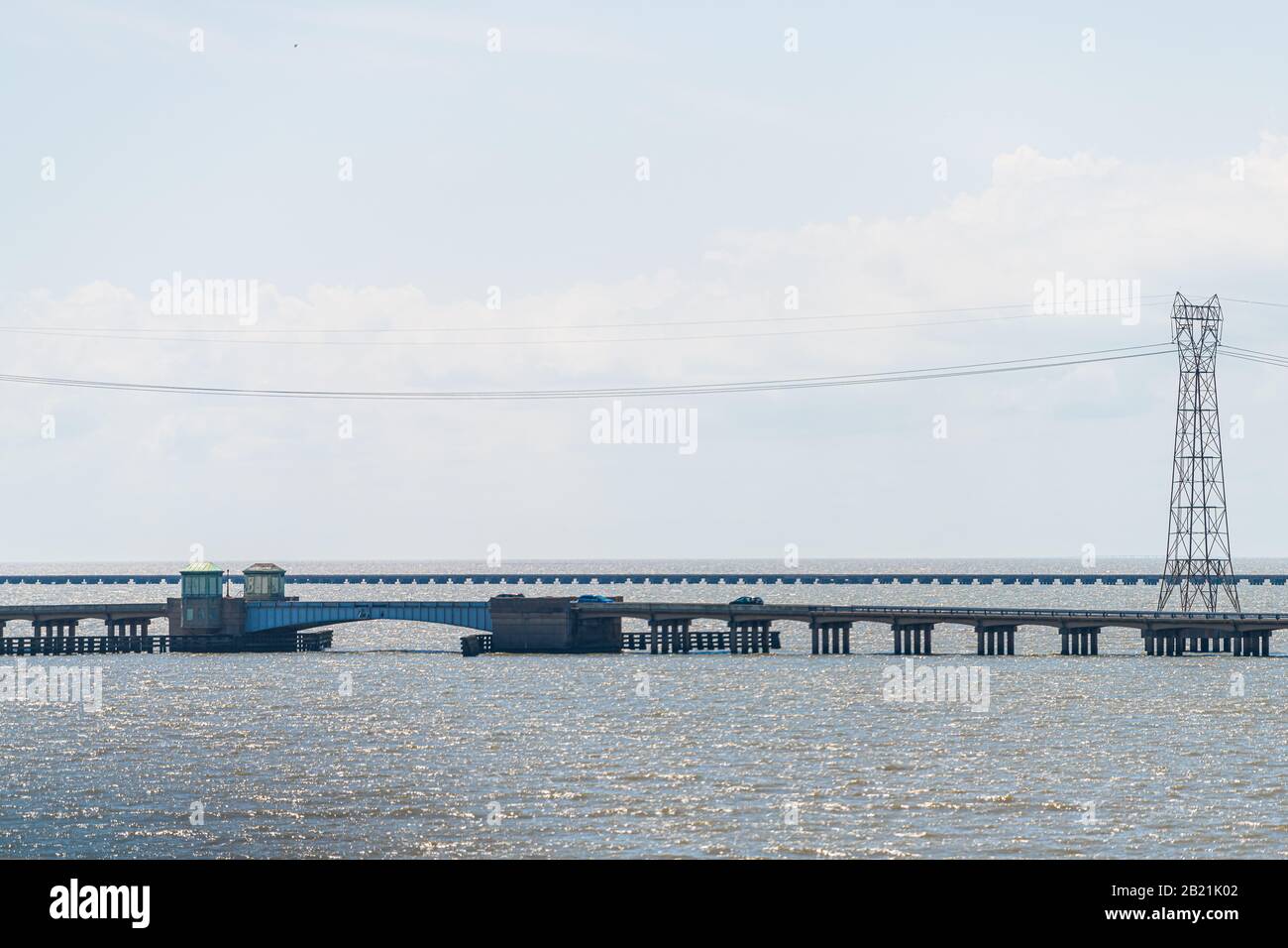 Lake pontchartrain causeway bridge hires stock photography and images