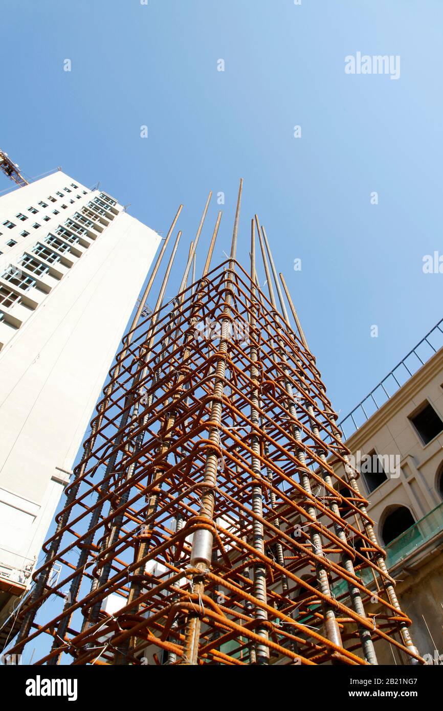 Steel grid on the construction site Stock Photo - Alamy