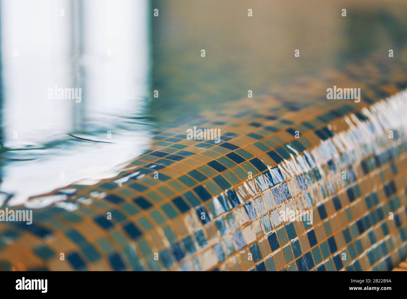 Luxury swimming pool mosaic hi-res stock photography and images - Alamy