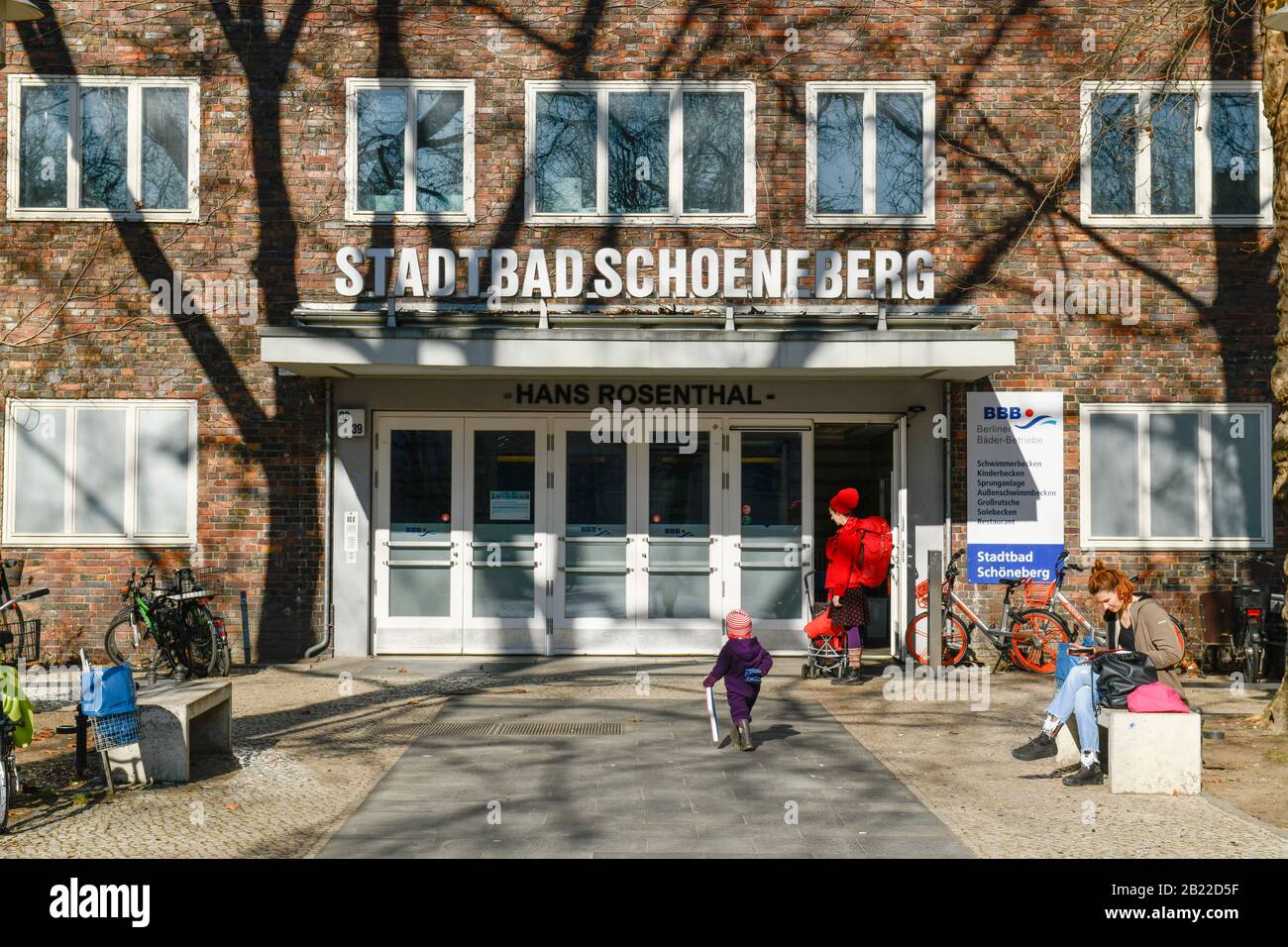 Stadtbad Schoeneberg, Hans-Rosenthal, Hauptstrasse, Schoeneberg, Berlin, Deutschland Stock Photo