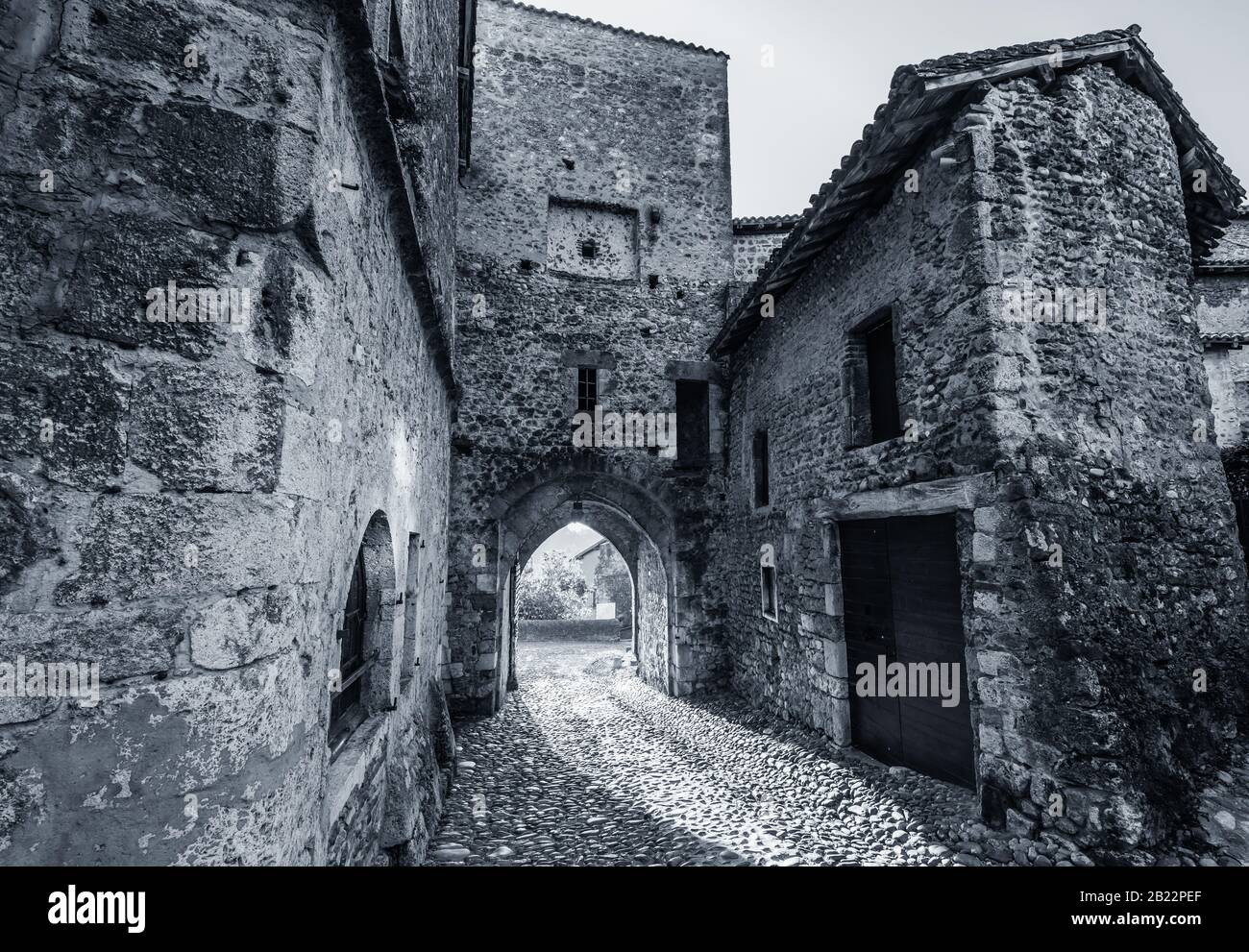 Medieval Well Village France High Resolution Stock Photography and ...