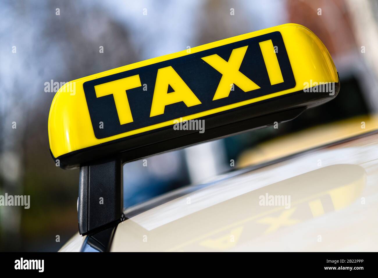 Taxi Schild Bilder – Durchsuchen 110,178 Archivfotos, Vektorgrafiken und  Videos
