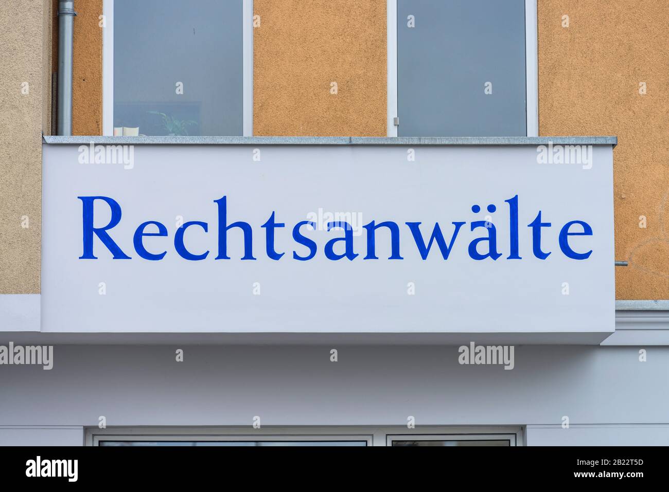 Werbung Balkon Rechtsanwälte, Markstraße, Reinickendorf, Berlin, Deutschland Stock Photo