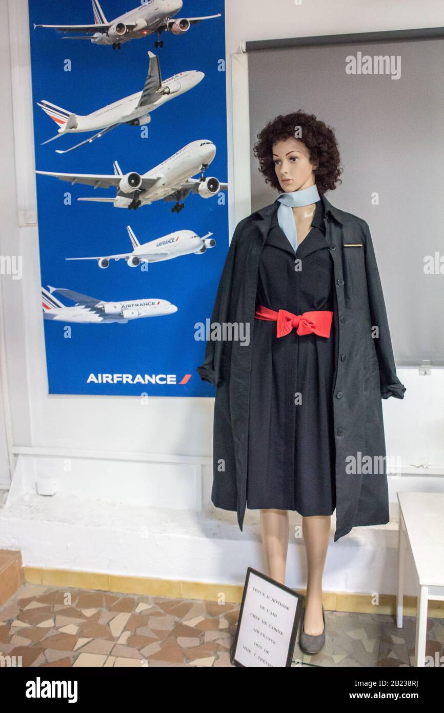 Uniforme air france hi-res stock photography and images - Alamy