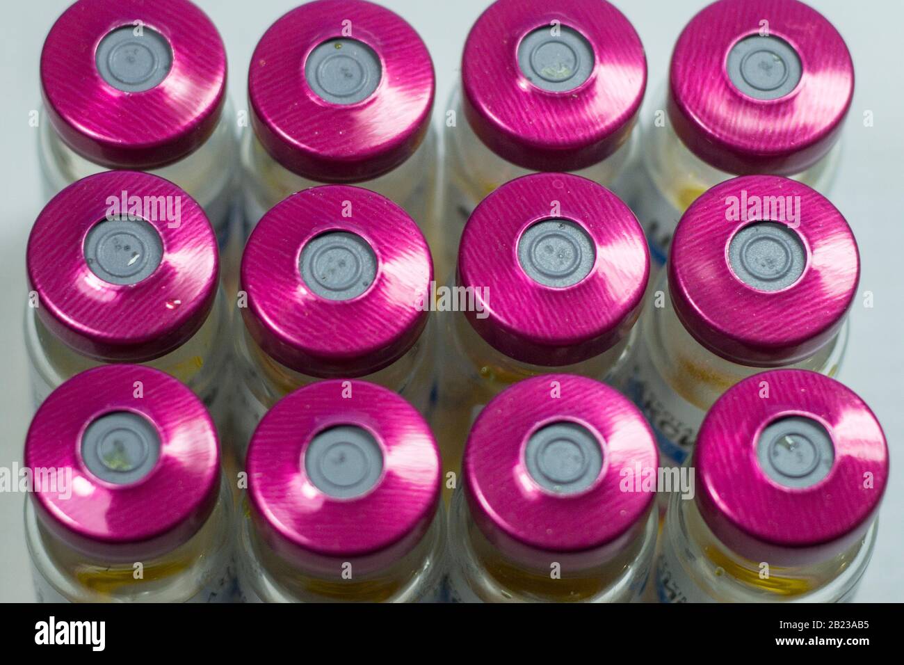 Medical vials for injection Stock Photo Alamy