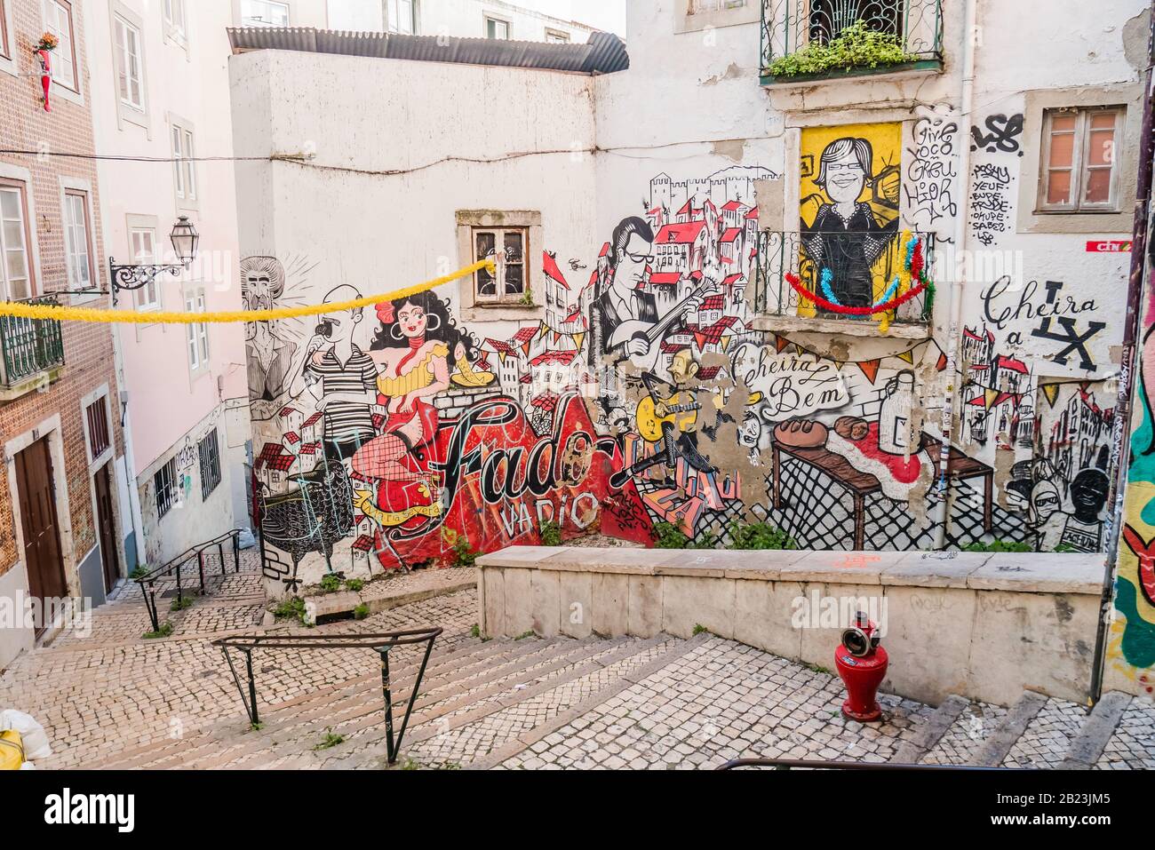 The most famous Fado graffiti tribute in Lisbon is Fado Vadio, a wall  located in the Escadinhas de São Cristóvão. It is a project of the  Movimento dos Stock Photo - Alamy