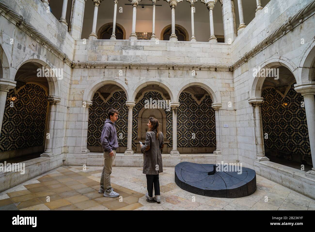Small courtyard inside the Museu Nacional do Azulejo (national tile