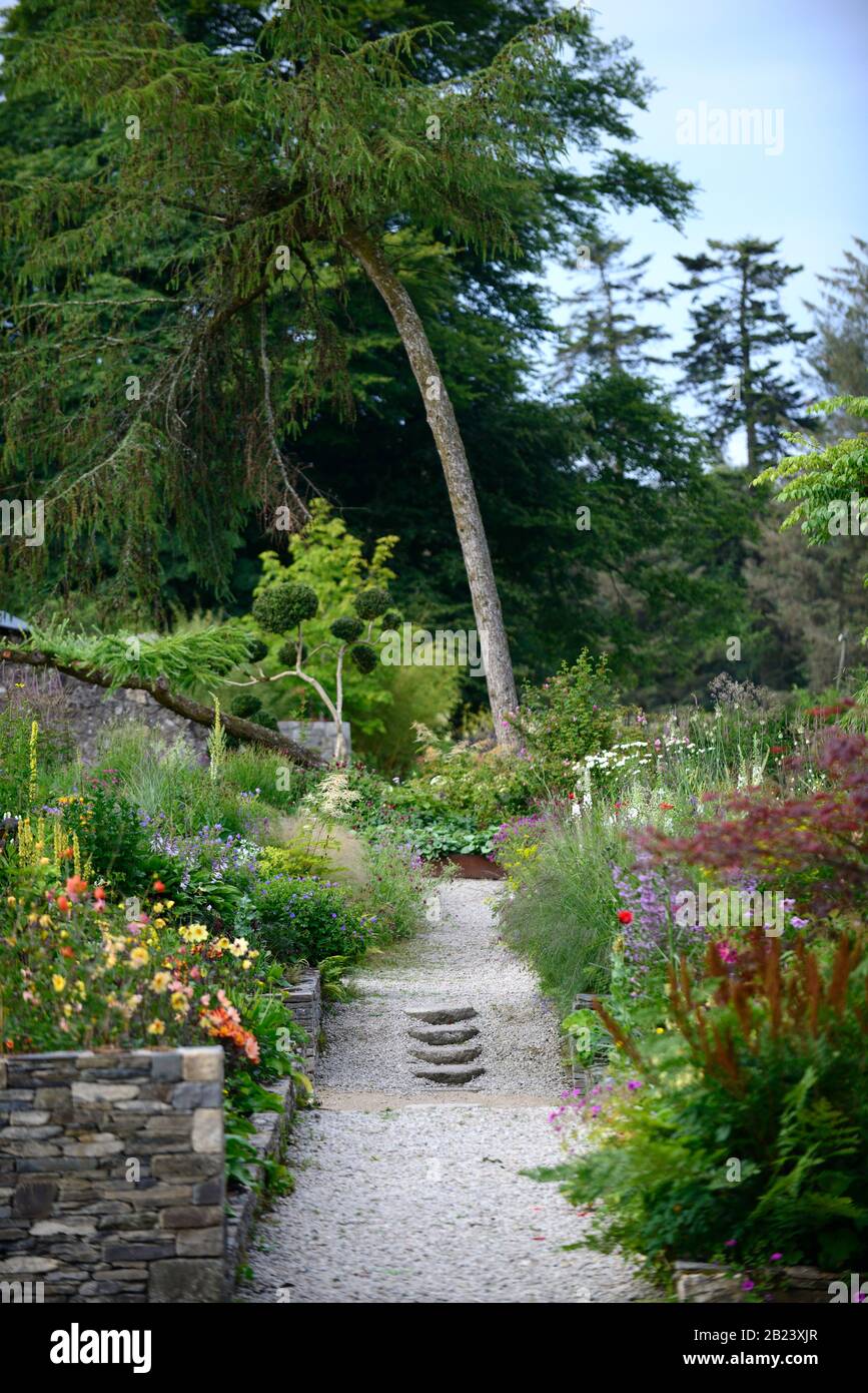 Garden design herbaceous border hi-res stock photography and images - Alamy