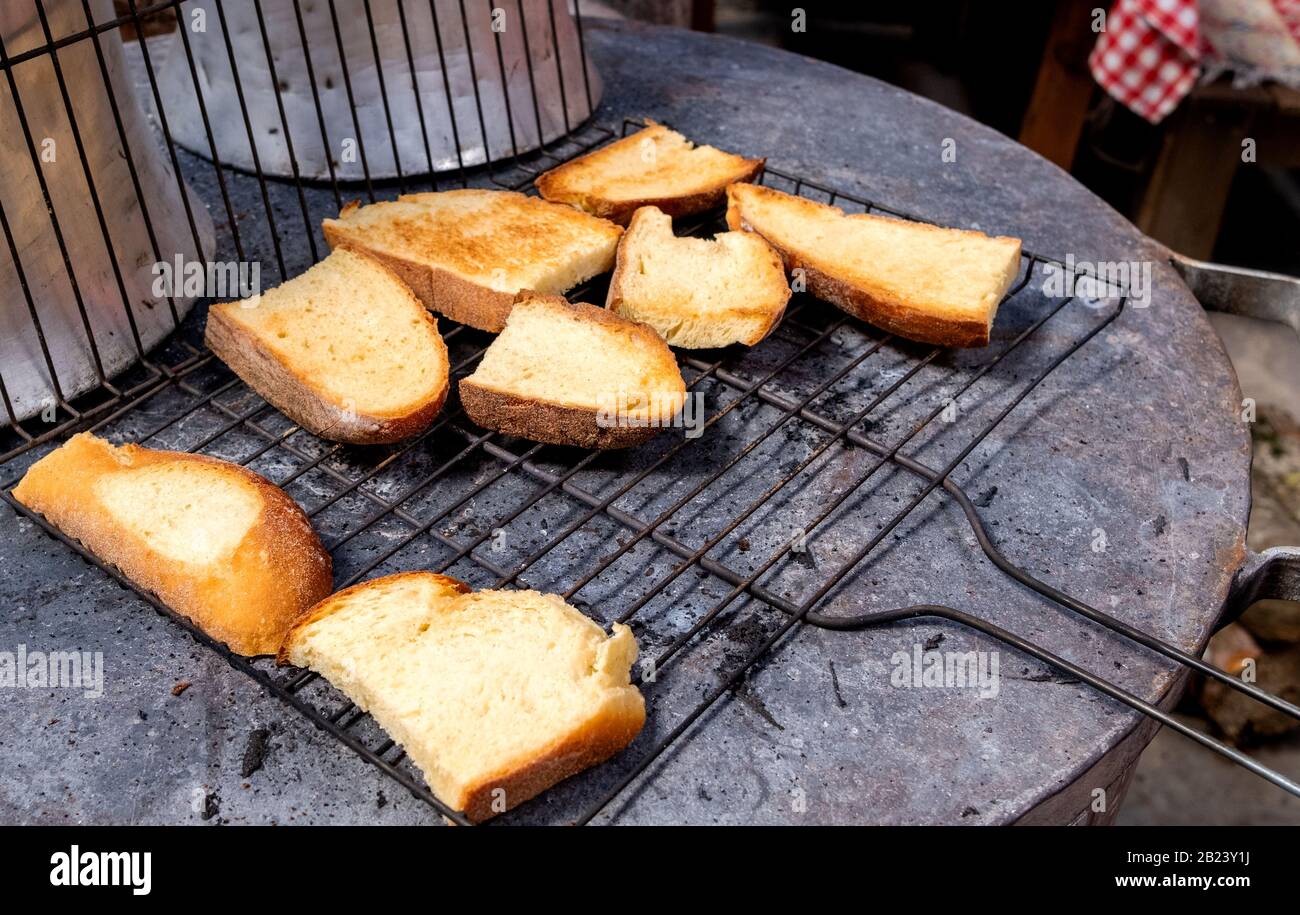 Fire toasted hires stock photography and images Alamy