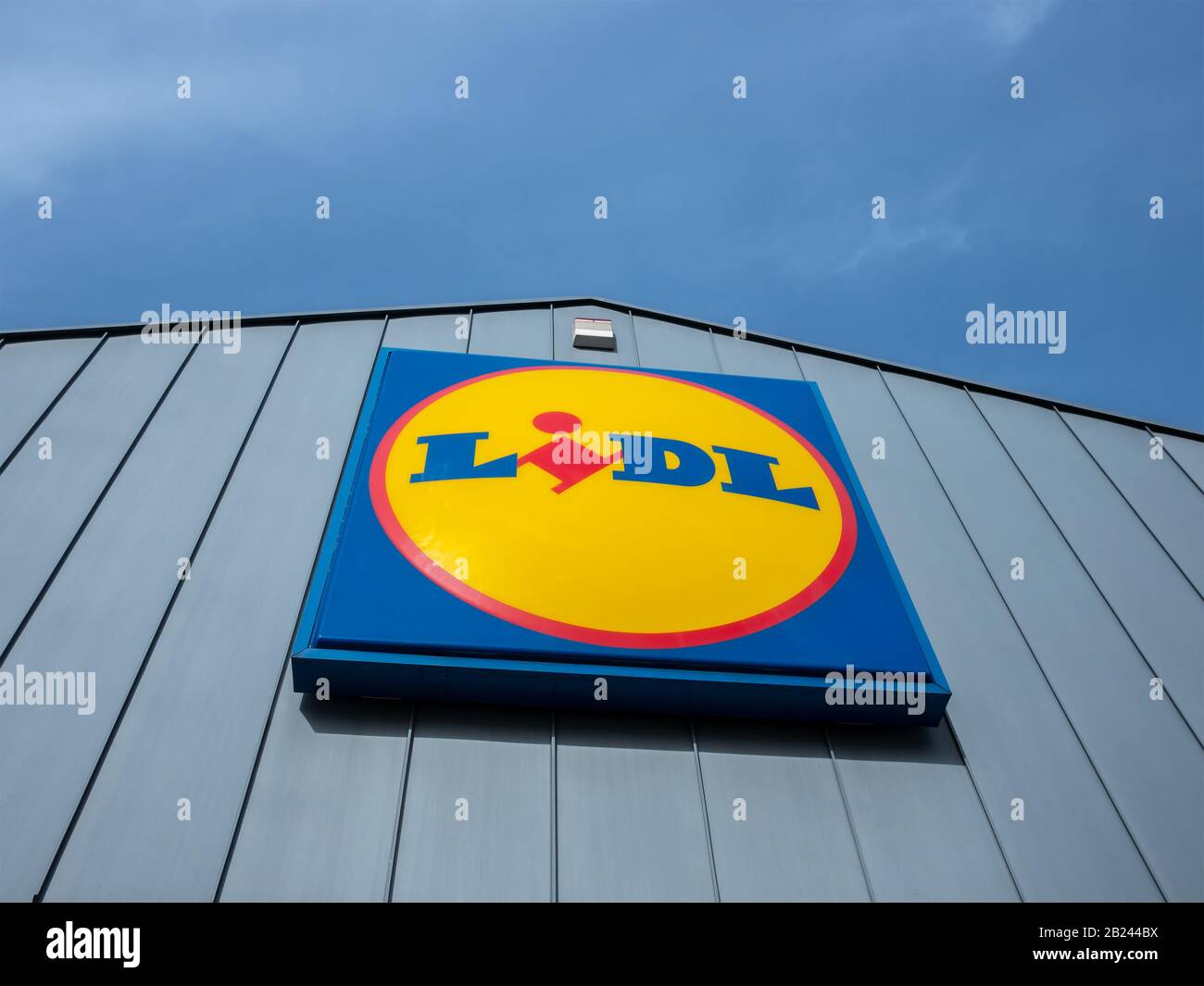 BERLIN, GERMANY - FEBRUARY 28, 2020: Lidl Logo At A Supermarket in Berlin, Germany Stock Photo