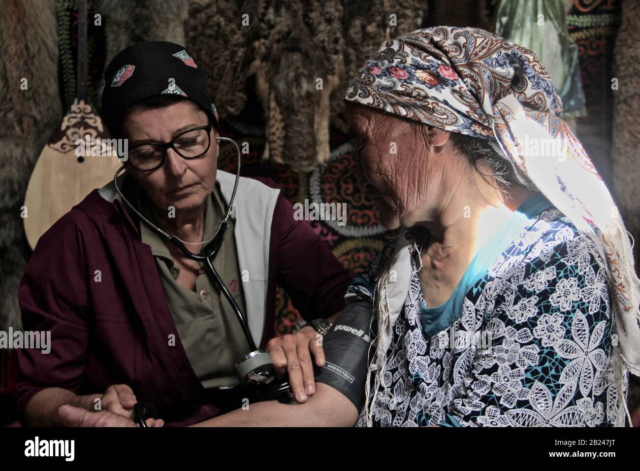 Mongolian lifestyle, Nomadic lifestyle in Western Mongolia Stock Photo ...