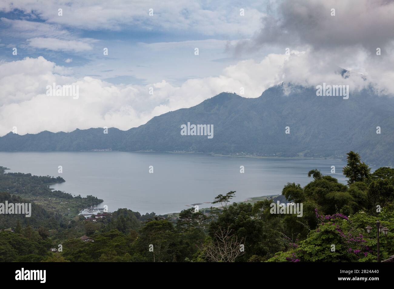 Breathtaking Indonesian traditional tropical islands n…