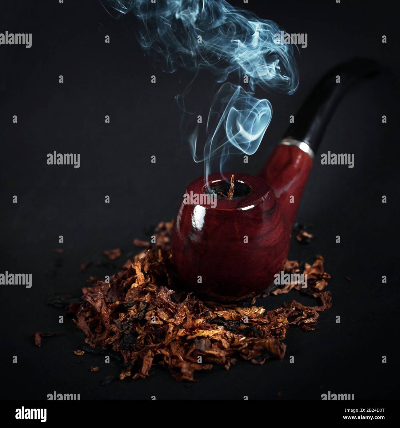 pipe and tobacco Stock Photo Alamy
