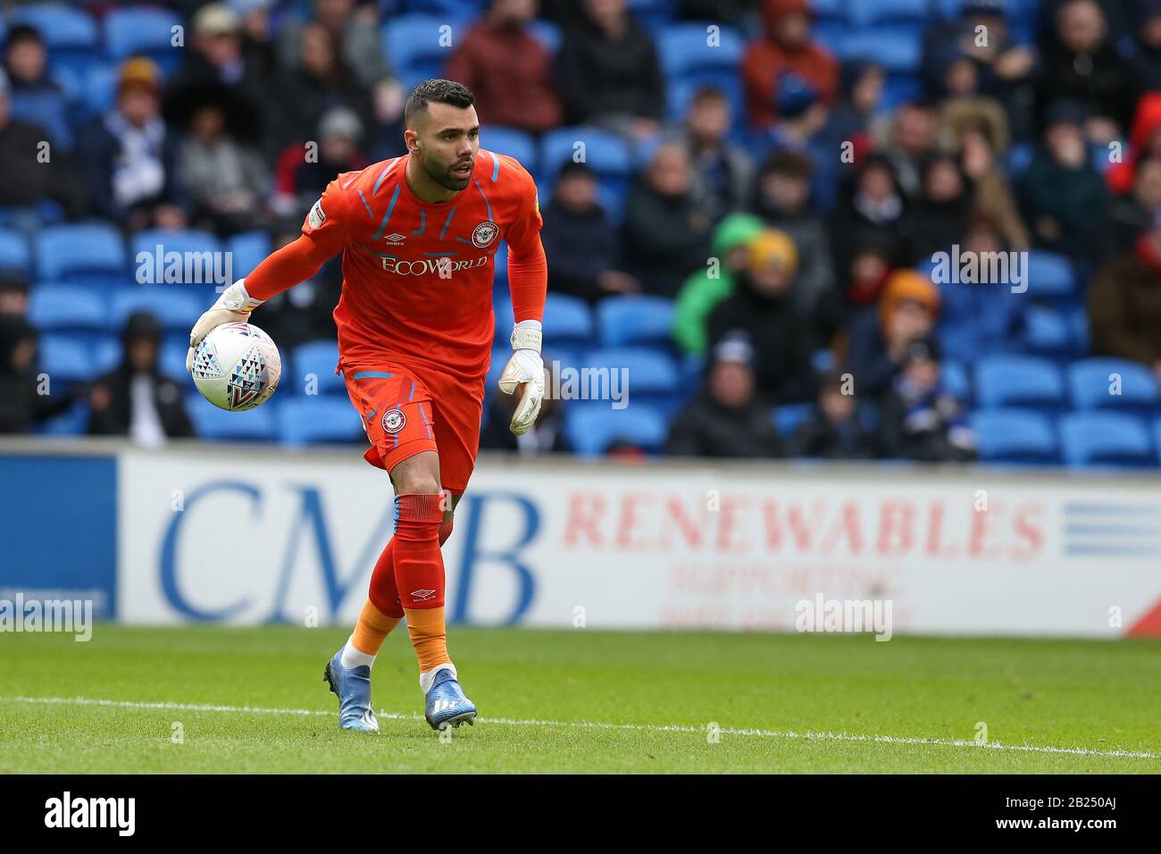 Cardiff, UK. 29th Feb, 2020. David Raya, the goalkeeper of Brentford in  action. EFL Skybet championship match, Cardiff City v Brentford at the  Cardiff City Stadium on Saturday 29th February 2020. this