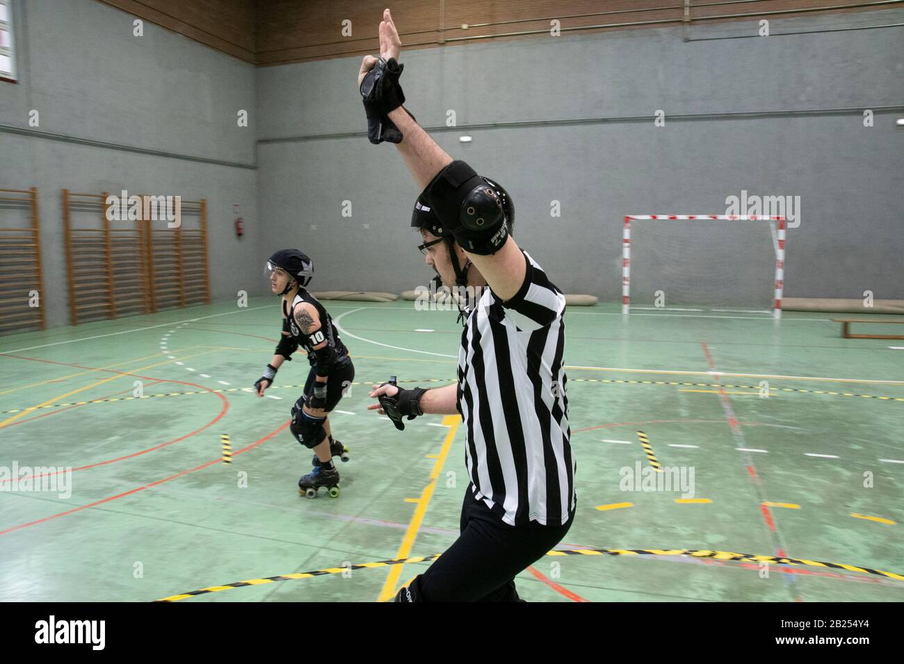 Madrid, Spain. 29th February, 2020. The jammer of Valencia Roller Derby