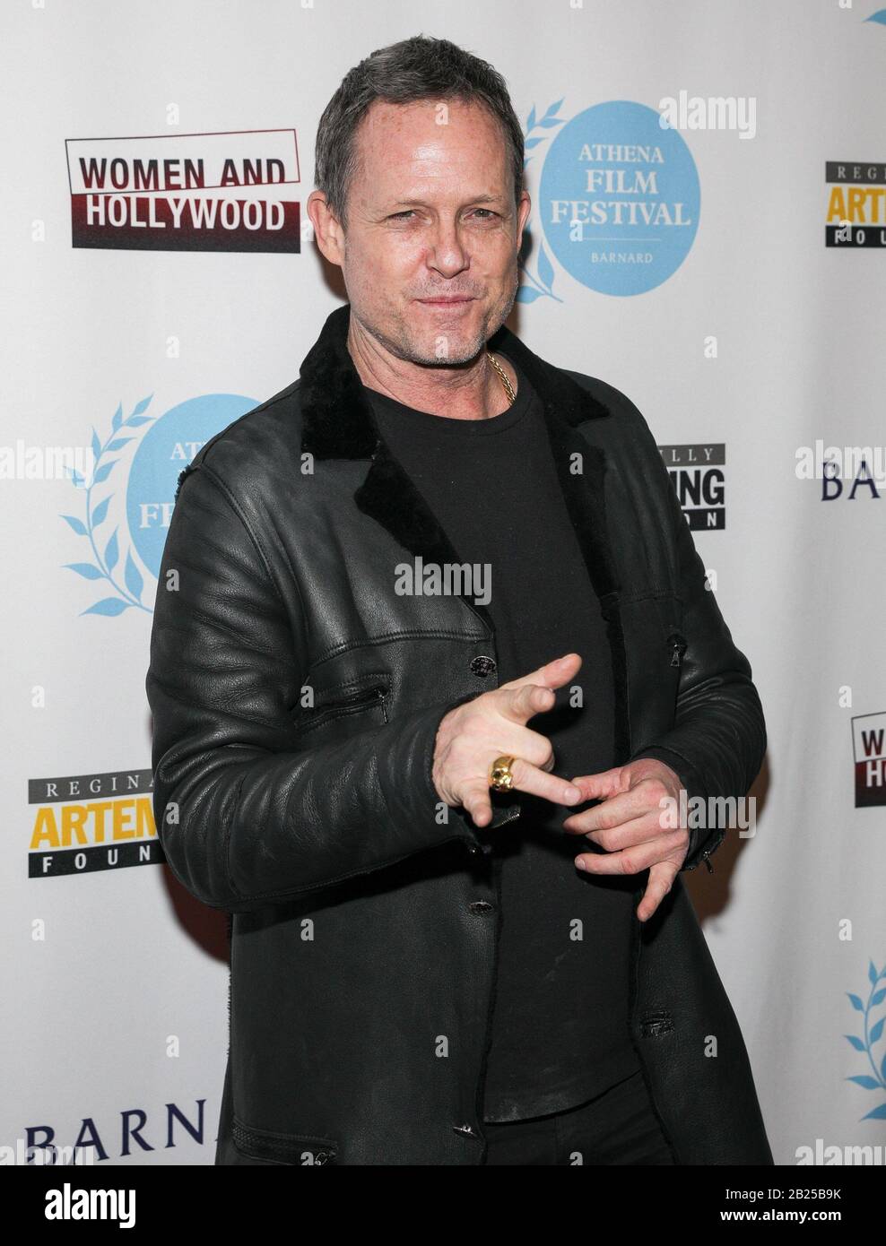 New York, NY, USA. 29th Feb, 2020. Dean Winters at arrivals for Netflix