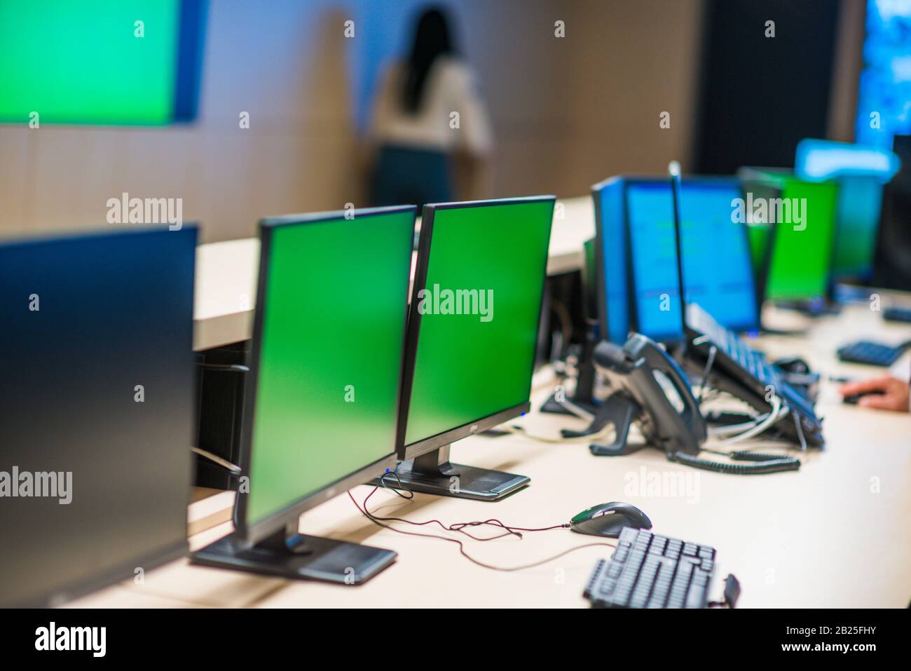 Cctv and surveilance screen data hi-res stock photography and images ...